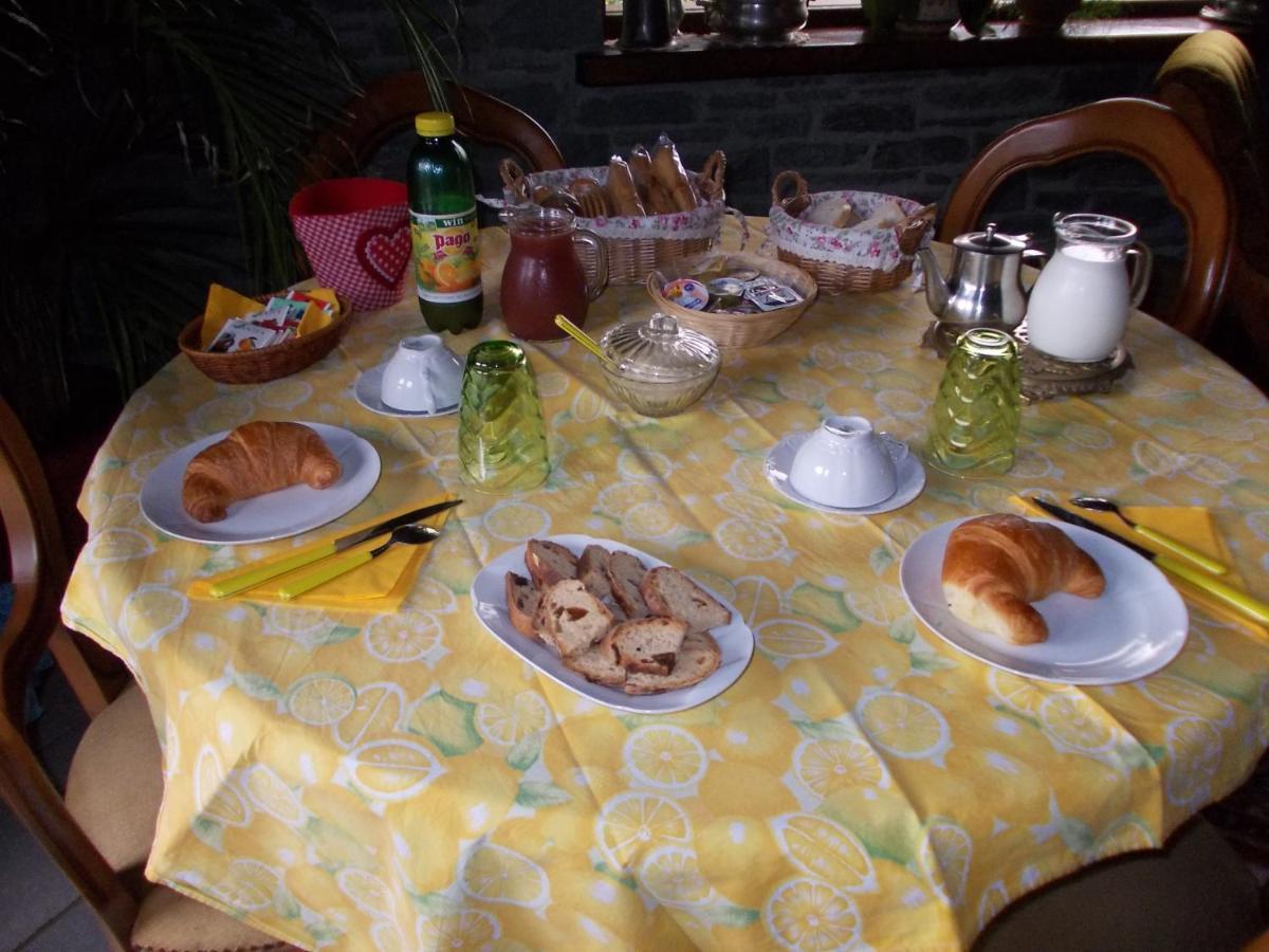 Les Hirondelles Bed & Breakfast Fenis Luaran gambar